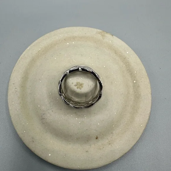 Sterling Silver Celtic Band Ring - Picture 2 of 2